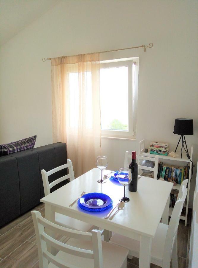 Apartments Kurelja Lastovo Екстер'єр фото