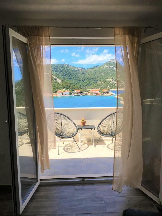 Apartments Kurelja Lastovo Екстер'єр фото